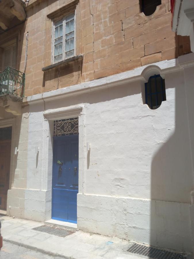 Door Nine -townhouse With Harbour Views Floriana