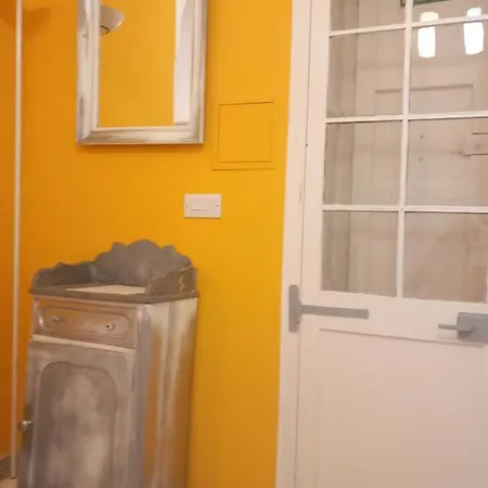Villa Door Nine -Townhouse With Harbour Views Floriana Exterior foto