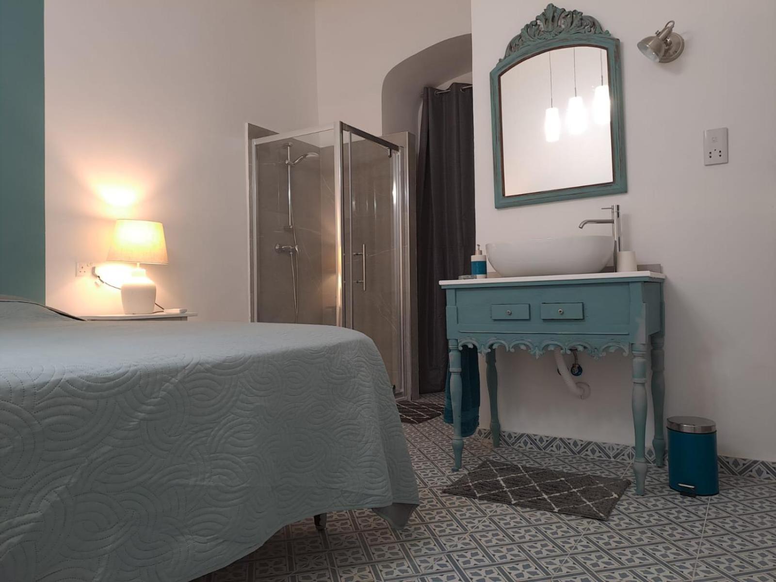 Hébergement de vacances Door Nine -townhouse With Harbour Views *